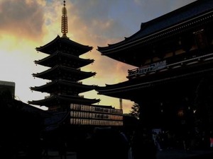 Unik, Jepang Pakai Cara Kuno Dinginkan Suhu di Kuil Tertua