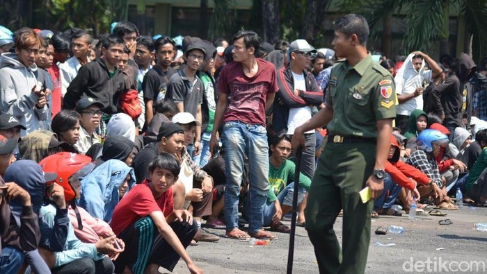 Bonek yang Tidak Kebagian Tiket Bisa Nobar di Sini