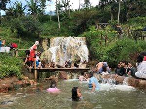 5 Wisata Pemandian Air Panas di Bandung, Cocok untuk Refreshing