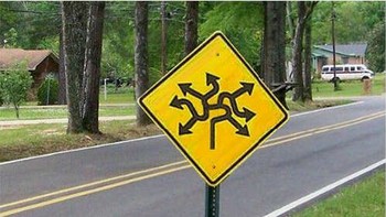 Hmmm bikin pengendara bingung nih. (Foto: Internet)