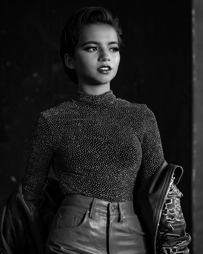 Aku merasa tersanjung dan senang bisa membawa Dora hidup. Aku tumbuh menonton film itu dan untukku sebagai wanita Latin, Dora adalah panutan yang baik.  Foto: Instagram Isabela Moner