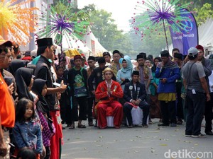Mengenal Pantun Palang Pintu yang Tak Pernah Absen di Hajatan Orang Betawi