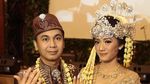 Resmi Menikah, Raditya Dika dan Anissa Aziza Pamer Cincin