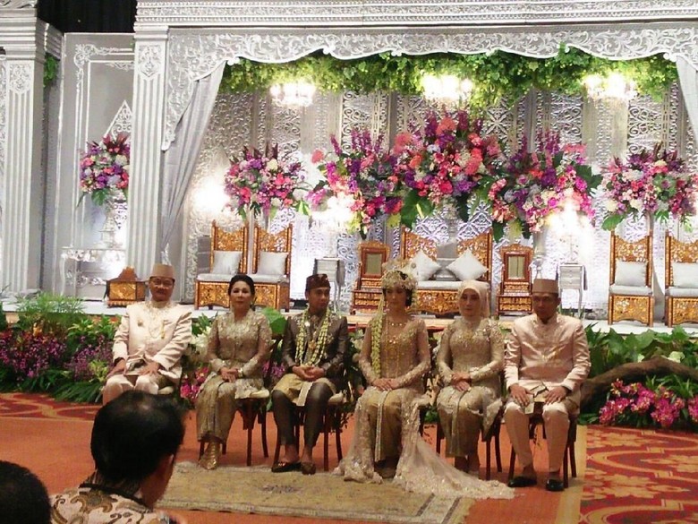 Raditya Dika yang Masih Saja Melucu di Momen Pernikahan