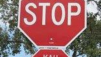 Eaaa, lagu dewi persik. (Foto: Internet)