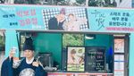 Ganteng dan Imut, Begini Loh 10 Gaya Park Bo Gum Saat Menyantap Makanan Enak