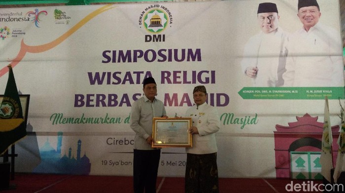 Banyak Masjid Tua, Cirebon Dijadikan Destinasi Wisata Religi Berbasis Masjid