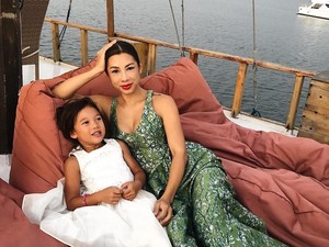 Manfaat Ajak Anak Olahraga seperti Dilakukan Jennifer Bachdim