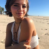 Sebelumnya Isabela pernah mengisi suara dalam serial Dora and Friends: Into the City! Namun ia berperan sebagai Kate bukan Dora. Foto: Instagram Isabela Moner