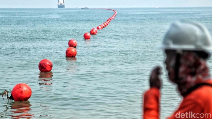 Ilustrasi Kabel Laut. Foto: Pradita Utama Ilustrasi Kabel Laut. Foto: Pradita Utama