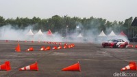 Cabang drifting ini sudah diselenggarakan oleh pronas selama dua tahun, dan tentunya sebagai IMI pusat kita mengakomodir dengan baik sekali dan mensupport dari segi regulasi, serta perinjinan agar terselenggara dengan tepat waktu, ujar perwakilan IMI Pusat, Herfian Suyino. Foto: M. Luthfi Andika
