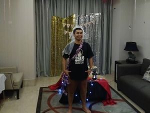 Foto-foto Aib Raditya Dika di Bachelor Party