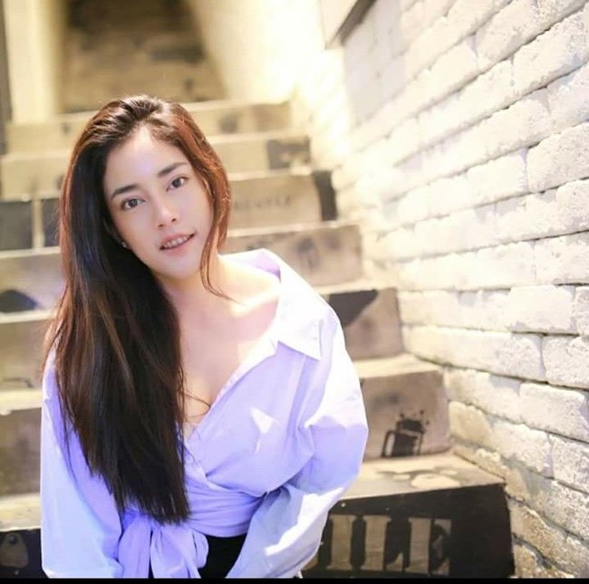 Nitchamon juga cukup populer di media sosial. Ia memiliki 245 ribu lebih pengikut di akun Facebooknya. Foto: Facebook