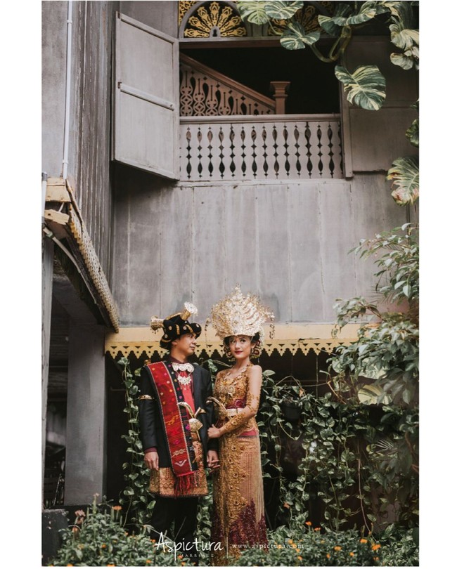 Sebelum resmi menikah, Radit dan Annisa mengunggah sejumlah foto pengajian hingga siraman di media sosial.Foto: Instagram Anissa Aziza