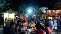 Tempatnya luas dan menyediakan beragam kuliner dan permainan asyik. Jadi, kalau ingin ke sini jangan lupa ajak keluarga, ya! Foto: dok. detikFood