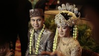Raditya Dika dan Anissa Aziza berniat untuk menghabiskan bulan madu mereka ke Australia, dalam waktu dekat. Foto: Mauludi Rismoyo