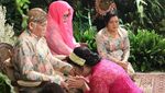 Foto: Momen Mufidah Kalla Hadiri Siraman Putri Mbak Tutut