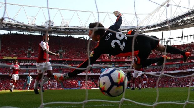 Pesta Gol Warnai Laga Perpisahan Wenger di Markas Arsenal