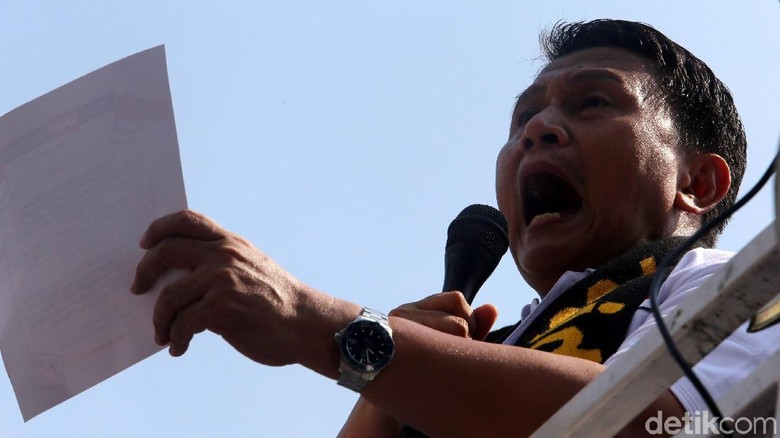 Mardani Ajak Pendukung #2019GantiPresiden Klakson Telolet Saat Mudik Mardani Ajak Pendukung #2019GantiPresiden Klakson Telolet Saat Mudik