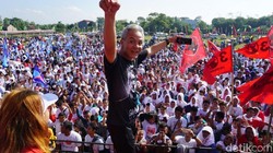 Hitung Cepat KPU 99%: Ganjar-Taj Yasin Menang Pilgub Jateng! Hitung Cepat KPU 99%: Ganjar-Taj Yasin Menang Pilgub Jateng!