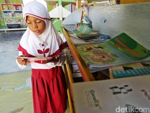 Menanti Ruang Guru versi Pemerintah