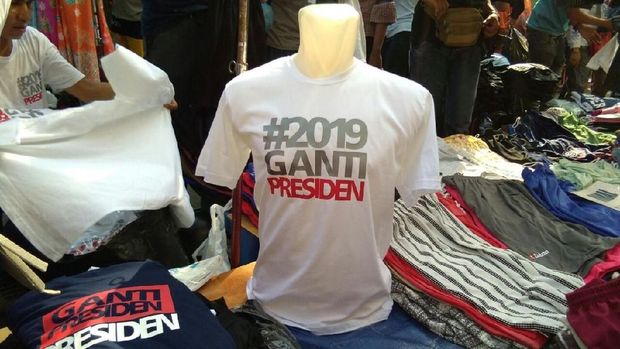 Cerita Pedagang Kaus #2019GantiPresiden Soal Razia di CFD