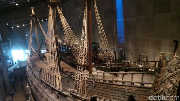 Kapal Vasa di Museum Vasa, Stockholm, Swedia.