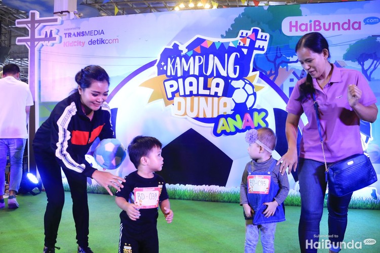 Keren! Anak-anak Percaya Diri Tampil di Dance Competition Keren! Anak-anak Percaya Diri Tampil di Dance Competition