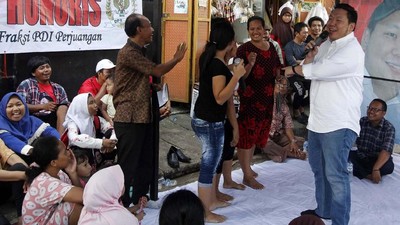 Charles Honoris Serap Aspirasi Warga Tambora