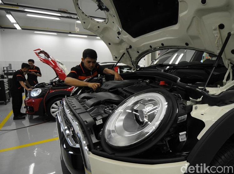 Melihat Bengkel Mini Pertama Di Banten