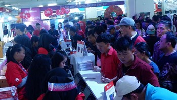 Sekitar 6.000 unit smartphone itu telah habis dipesan baik melalui kanal online maupun offline di toko-toko tertentu di Jakarta, Surabaya, dan Bandung. Dok. Huawei