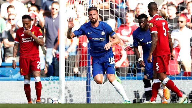 Chelsea berharap Tottenham dan Liverpool terpeleset di laga terakhir.