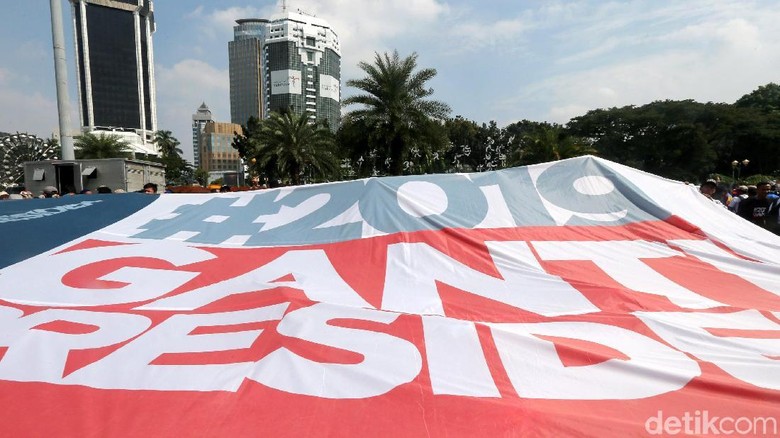 Akbar Tandjung: Tak Ada Alasan Bubarkan Aksi #2019GantiPresiden Akbar Tandjung: Tak Ada Alasan Bubarkan Aksi #2019GantiPresiden