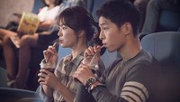 Di hari ulang tahunnya ini, banyak fans yang mendoakan agar keduanya cepat diberi momongan dan langgeng selalu. Dok. Instagram/songjoongkionly
