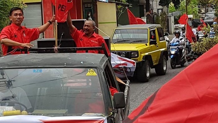 PDIP di Jatim Serempak Blusukan Serukan Coblos Gus Ipul-Puti