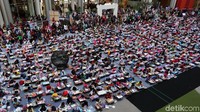 Grand final lomba lukis Drawing Competition digelar di Epiwalk, Epicentrum, Jakarta.
