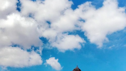Cerah berawan di Masjid Raya Bandung