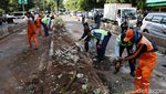 Bus TransJ Dievakuasi Usai Seruduk Pembatas Jalan di Simprug