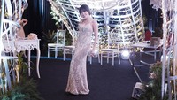 Gisel mengenakan gaun itu saat mengisi acara di sebuah pernikahan. Foto: Instagram Gisel