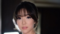 Hot mama satu ini memang punya body goals yang jadi impian setiap wanita. Foto: Instagram Gisel