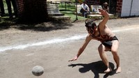 Tidak hanya dimainkan oleh Suku Aztec, olahraga legendaris ini juga terkenal dan sering dimainkan oleh Suku Maya. Gustavo Graf/ Reuters.