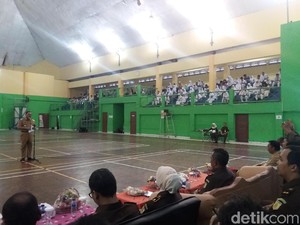 Walkot Jakbar: Kampus Swasta Mahal, Banyak Anak Tak Kuliah