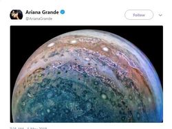 Ariana Grande Jadi Bulan-bulanan NASA dan Meme Kocak Netizen
