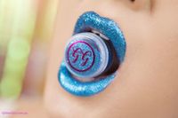 Keren, Anak 10 Tahun Sukses Jualan Glitter Hingga ke Mancanegara