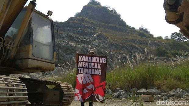 Selamatkan Gunung Sirnalanggeng yang Nyaris Habis Ditambang