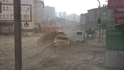 Foto: Dahsyatnya Banjir Bandang di Turki