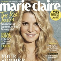 Foto tanpa makeup ternyata sudah tren sejak 2010. Jessica Simpson ketika itu melakukannya untuk pemotretan majalah Marie Claire edisi May 2010. Selain tanpa makeup, foto sampul Jessica juga diklaim tanpa retouch. Foto: Instagram