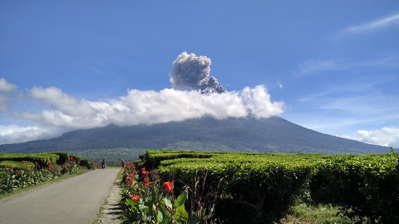Gunung Kerinci Jambi Erupsi Gunung Kerinci Jambi Erupsi