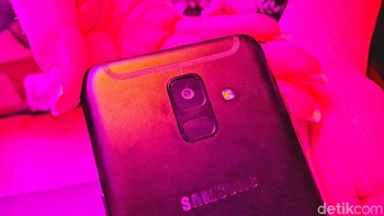 Galaxy A6 mengusung kamera belakang 16 MP dengan aperture f/1.7. Foto: detikINET/Adi Fida Rahman