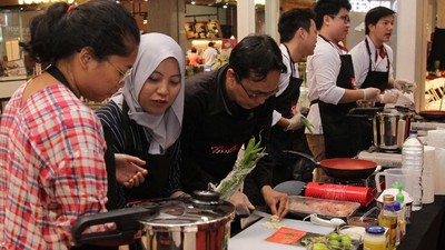 Kompetisi Demo Memasak di Tangerang